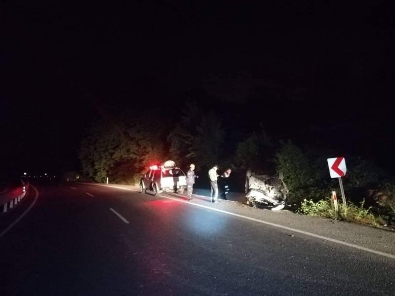 Kontrolden çıktı, takla attı... İki yaralı! - 4