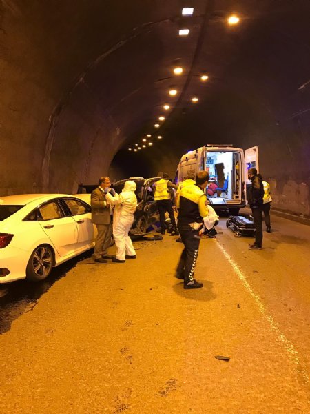 Zonguldak-Ereğli yolunda kazada 1 kişi yaralandı - 4