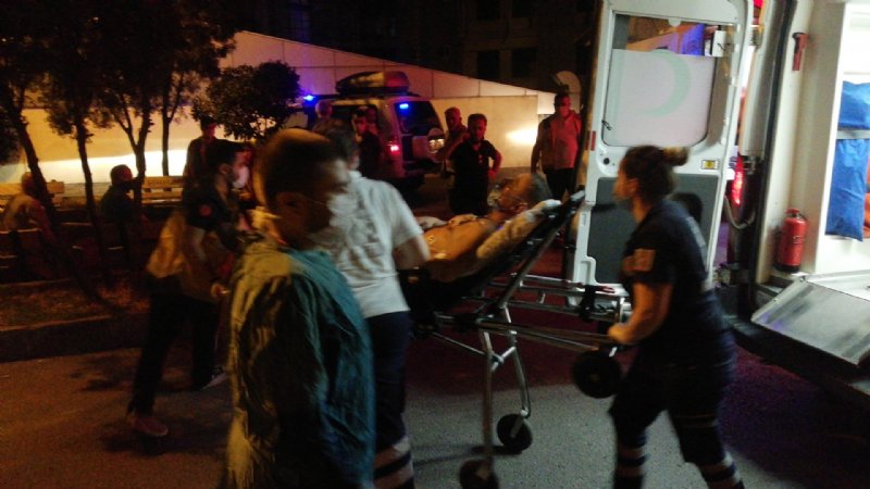 Bıçağı tekrar tekrar kendine sapladı… - 3