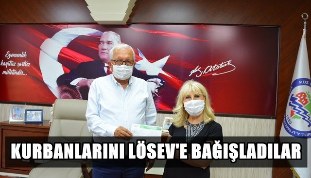 POSBIYIK AİLESİ, KURBAN BAĞIŞINI LÖSEV’E YAPTI