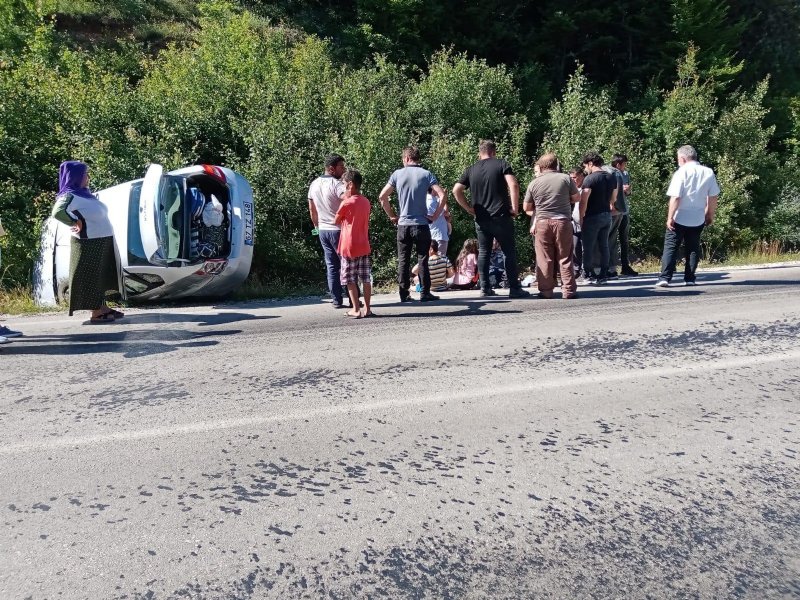 TRAFİK KAZASI: 4´Ü ÇOCUK 7 YARALI - 2