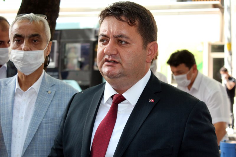 TÜRK-İŞ STAND AÇTI - 1