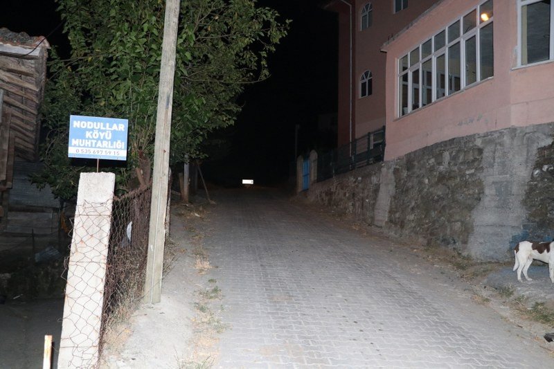 28 POZİTİF VAKANIN ÇIKTIĞI İLÇEDE KARANTİNA KARARLARI ALINDI - 4
