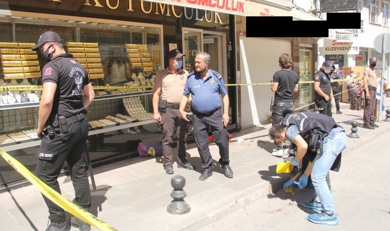 Kendisine direnen iş yeri sahibini vurdu! - 4