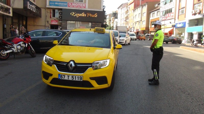 Maske takmadan çıkmayın… Denetimler sıklaştırıldı… - 4