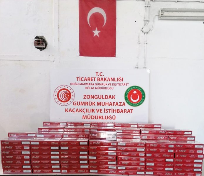 3 bin 40 paket kaçak sigara yakalandı - 2