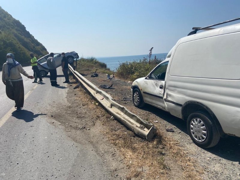 ALAPLI YOLUNDA TRAFİK KAZASI! - 1