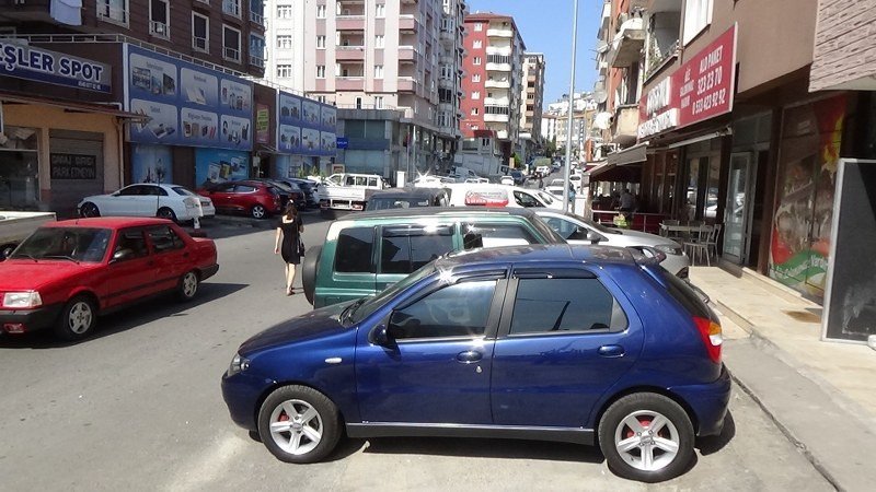 AVRUPA KENTİ (!) EREĞLİ’NİN BOYNU BÜKÜK KALDIRIMLARI - 16