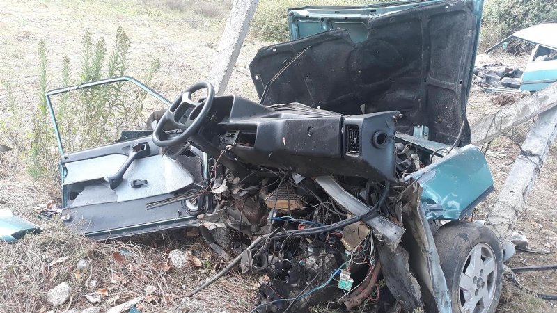 Hurdaya dönen araçtan sağ çıktı - 2