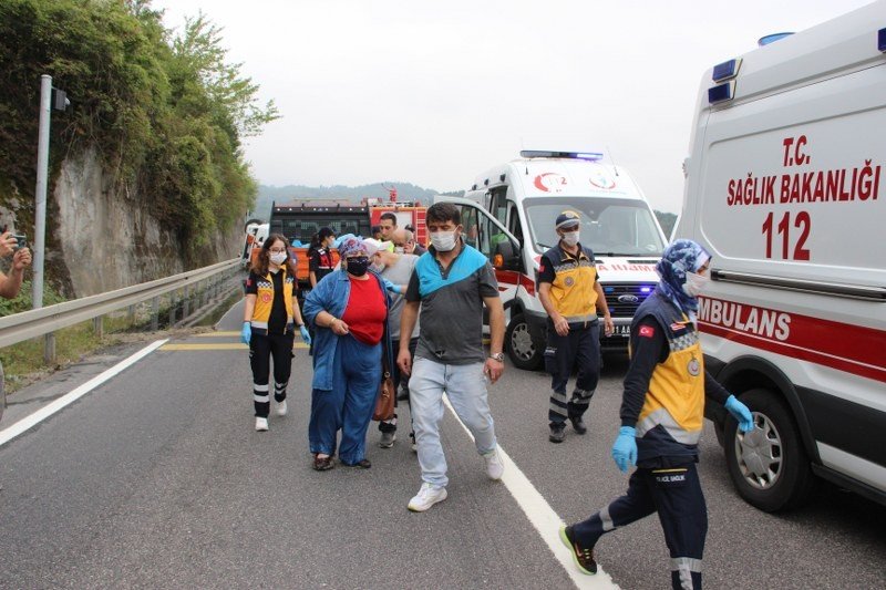 İki yönlü trafiğe kapandı! - 5