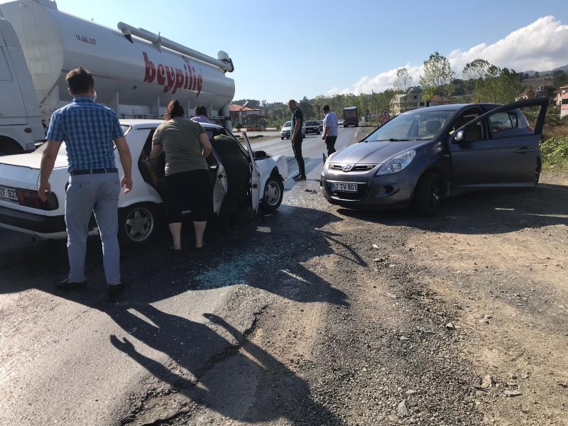 Süleymanbeyler köyünde trafik kazası  - 1