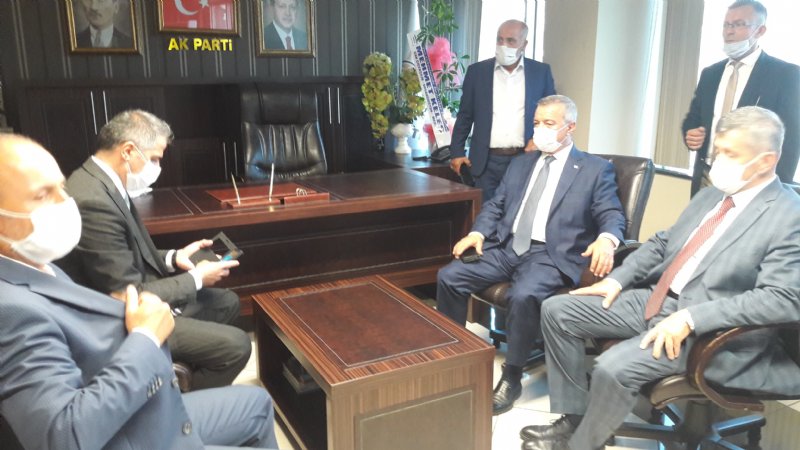  Yeni AK Parti İlçe Başkanı, mazbatasını aldı…  - 6