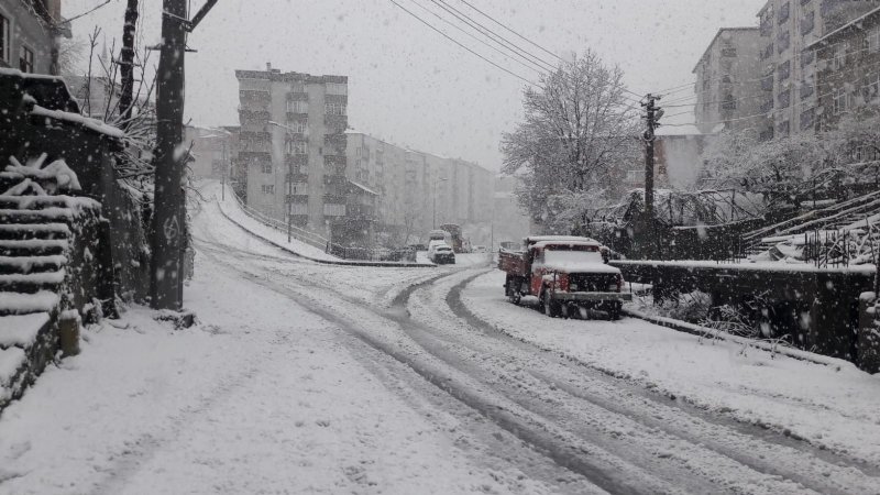 EREĞLİ’DE BEYAZ, HÜKMEN GALİP! - 17