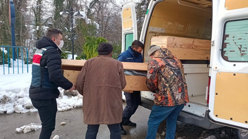 Soğuktan donarak hayatını kaybetti - 4