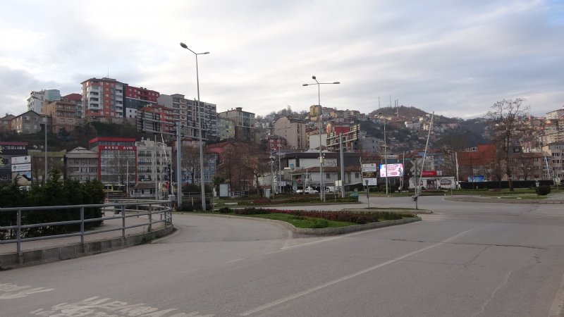 Zonguldak´ta cadde ve sokaklar boş kaldı - 1