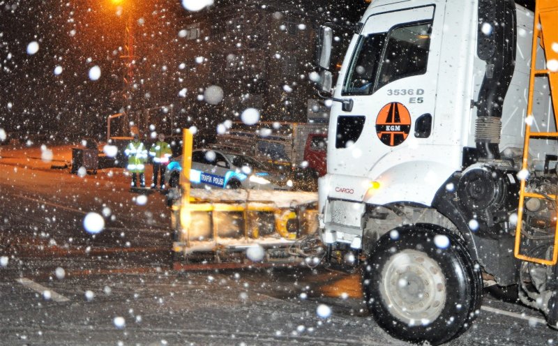 ZONGULDAK YOLU AĞIR VASITALARA KAPATILDI! - 1