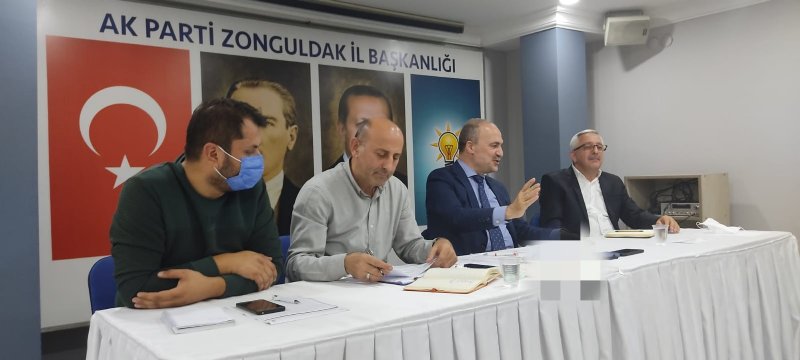  AK Parti Merkez İlçe yönetimi toplandı - 1