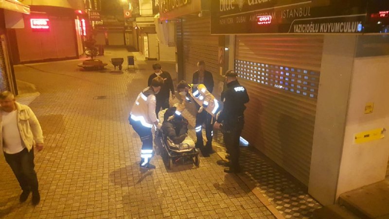 Çarşı merkezinde darp edilen kişi hastaneye kaldırıldı - 10