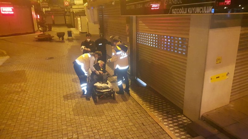 Çarşı merkezinde darp edilen kişi hastaneye kaldırıldı - 14