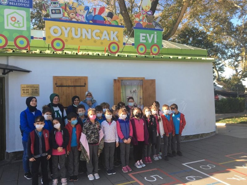 ÇOCUKLAR, OYUNCAK EVİ´YLE TANIŞTI - 5