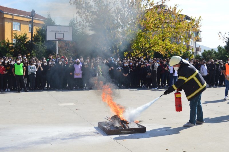 Ereğli Lisesi’nde deprem ve yangın tatbikatı - 5