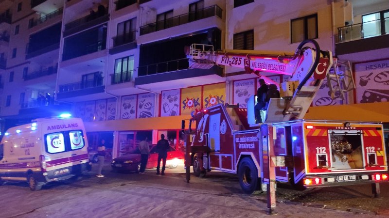 HASTANE DÖNÜŞÜ KAPIYI KİMSE AÇMAYICA PANİK YAŞADILAR - 1