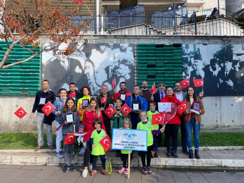 Karadeniz Ereğli Cumhuriyet Kupası Tenis Turnuvası…  ÖDÜLLER SAHİPLERİNİ BULDU - 2