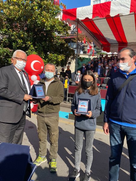 Karadeniz Ereğli Cumhuriyet Kupası Tenis Turnuvası…  ÖDÜLLER SAHİPLERİNİ BULDU - 3