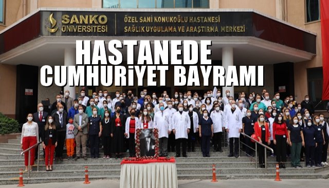 Üniversite Hastanesi’nde Cumhuriyet Bayramı