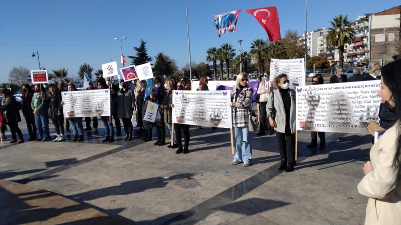 CHP’li kadınlar Zonguldak ve Ereğli’de basın açıklaması yaptı - 6