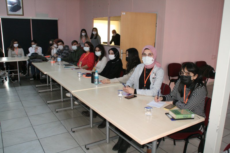 Eğitim Fakültesi’nden “Düşünme Rutinleri Eğitimi”… 14 ÜNİVERSİTEDEN 24 ÖĞRENCİ KATILIYOR - 2