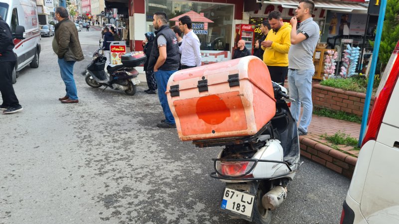 Ehliyetsiz kurye küçük çocuğa çarptı - 3