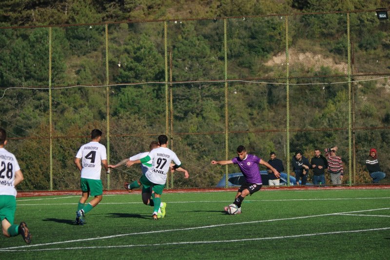 EREĞLİ BELEDİYESPOR FARKLI KAZANDI: 6-2 - 1
