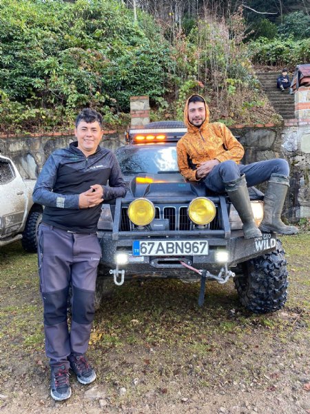 Ereğlili ve Alaplılı off-road tutkunlarından çetin zirve yarışı… 6 SAAT SÜRDÜ,2 ARAÇ ULAŞABİLDİ - 2