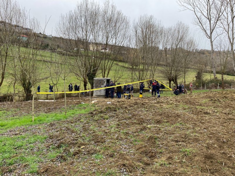  Kayıp kadının cesedi su kuyusunda bulundu - 1