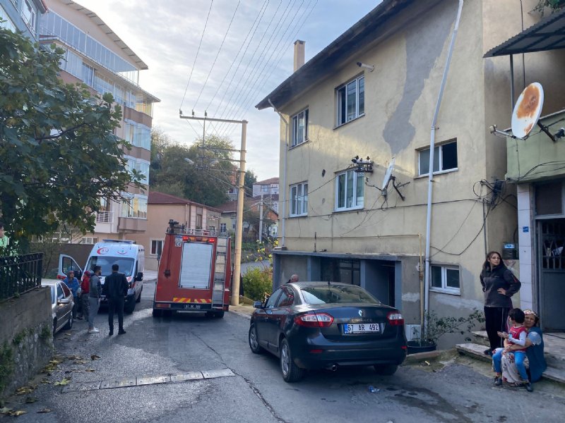 Ocakta unutulan yemek yangın çıkardı - 2