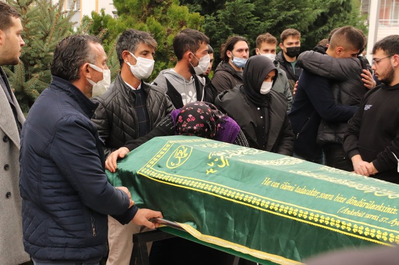 Trafik kazasında yaşamını yitirmişti… Yusuf Taha ebediyete uğurlandı… GÖZYAŞLARI SEL OLDU - 2