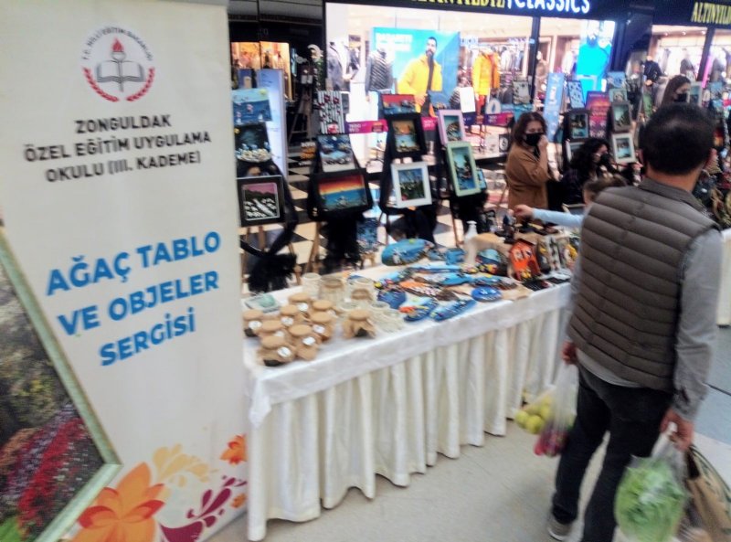 Ağaç tablo ve objeler sergisi açıldı - 3