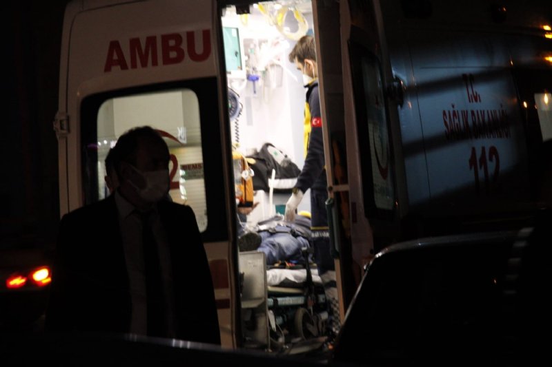 DEVREK ANKARA YOLUNDAKİ KAZADA 2 KİŞİ YARALANDI - 3