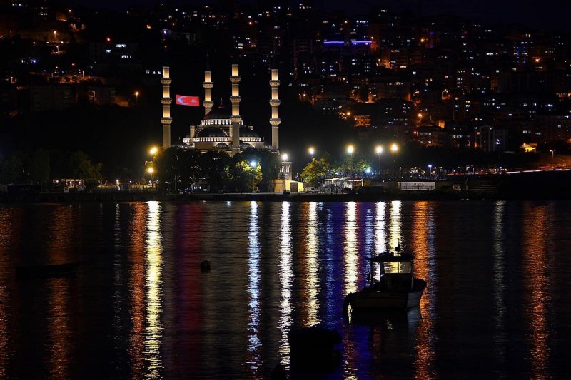 En uzun gece en güzel şehirde taçlanır - 1