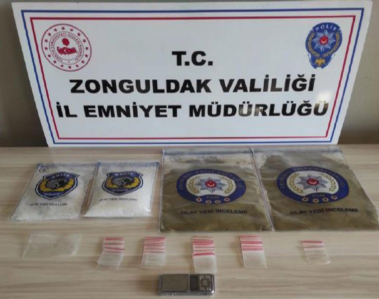  Ereğli polisi, 2 kilo uyuşturucu ve dinamit ele geçirildi - 2