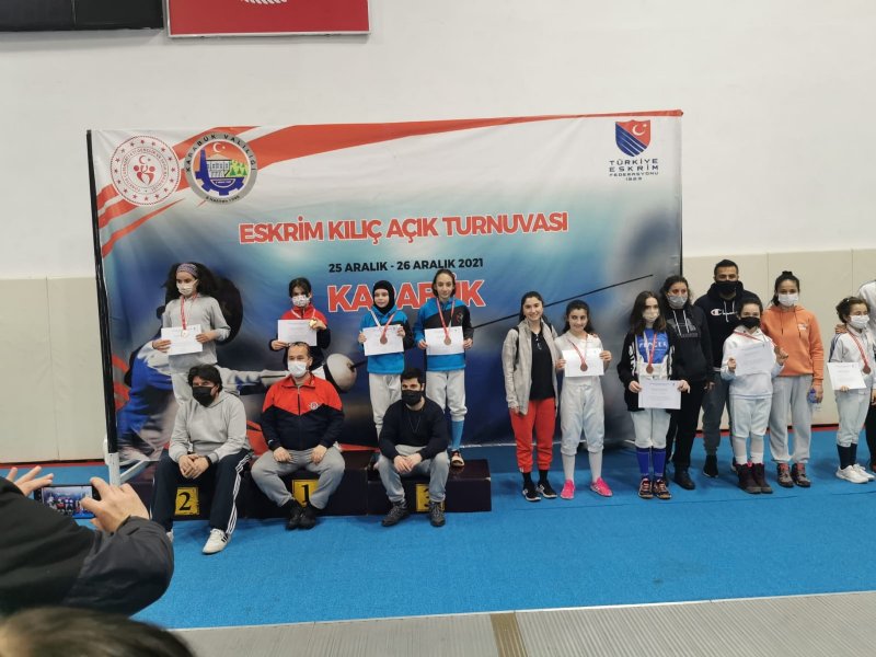 Eskrim Kılıç Açık Turnuvası’nda Ereğli ESK’den 3 madalya - 1