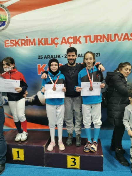 Eskrim Kılıç Açık Turnuvası’nda Ereğli ESK’den 3 madalya - 4