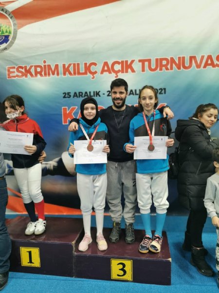  Eskrim Kılıç Açık Turnuvası’nda Ereğli ESK’den 3 madalya - 4