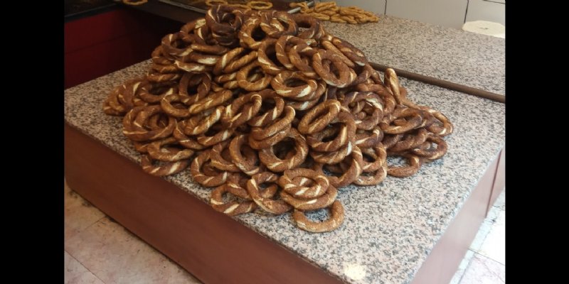 Simit 2,5 liradan satılmaya başlandı - 1