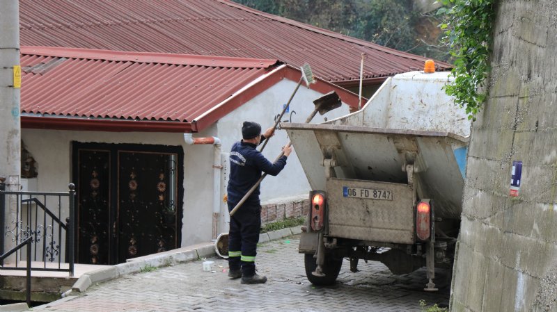 Temizlik işçisinden örnek davranış - 1