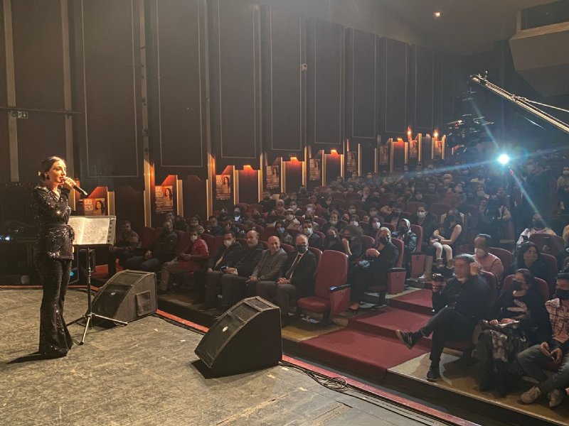ÜNLÜ SANATÇI SMA HASTASI ÇOCUKLAR İÇİN KONSER VERDİ - 4