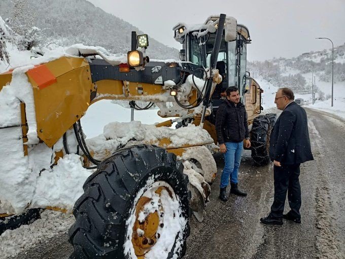 Vali Tutulmaz karla mücadele çalışmalarını inceledi  - 1