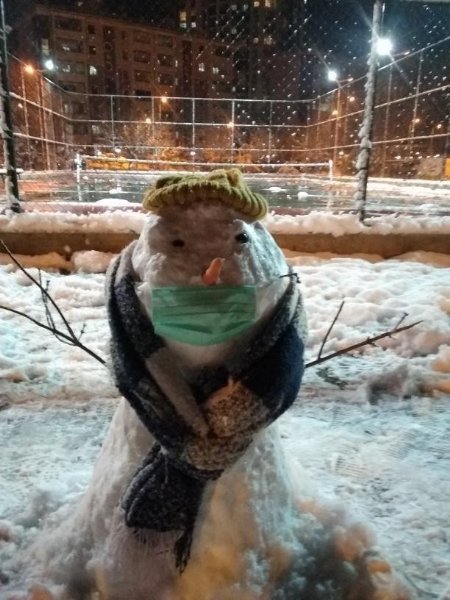 BUZ GİBİ HAVADA İÇ ISITAN KARDAN FİGÜRLER - 6