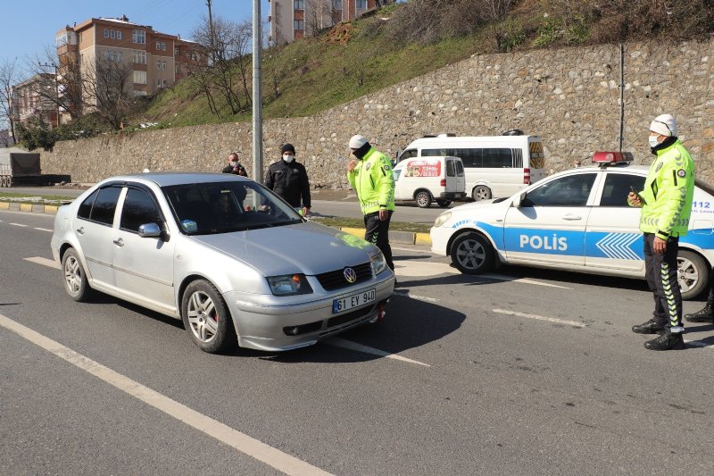 EREĞLİ´DEKİ DENETİME, ZONGULDAK ÇEVİK KUVVET DE DESTEK VERDİ - 7